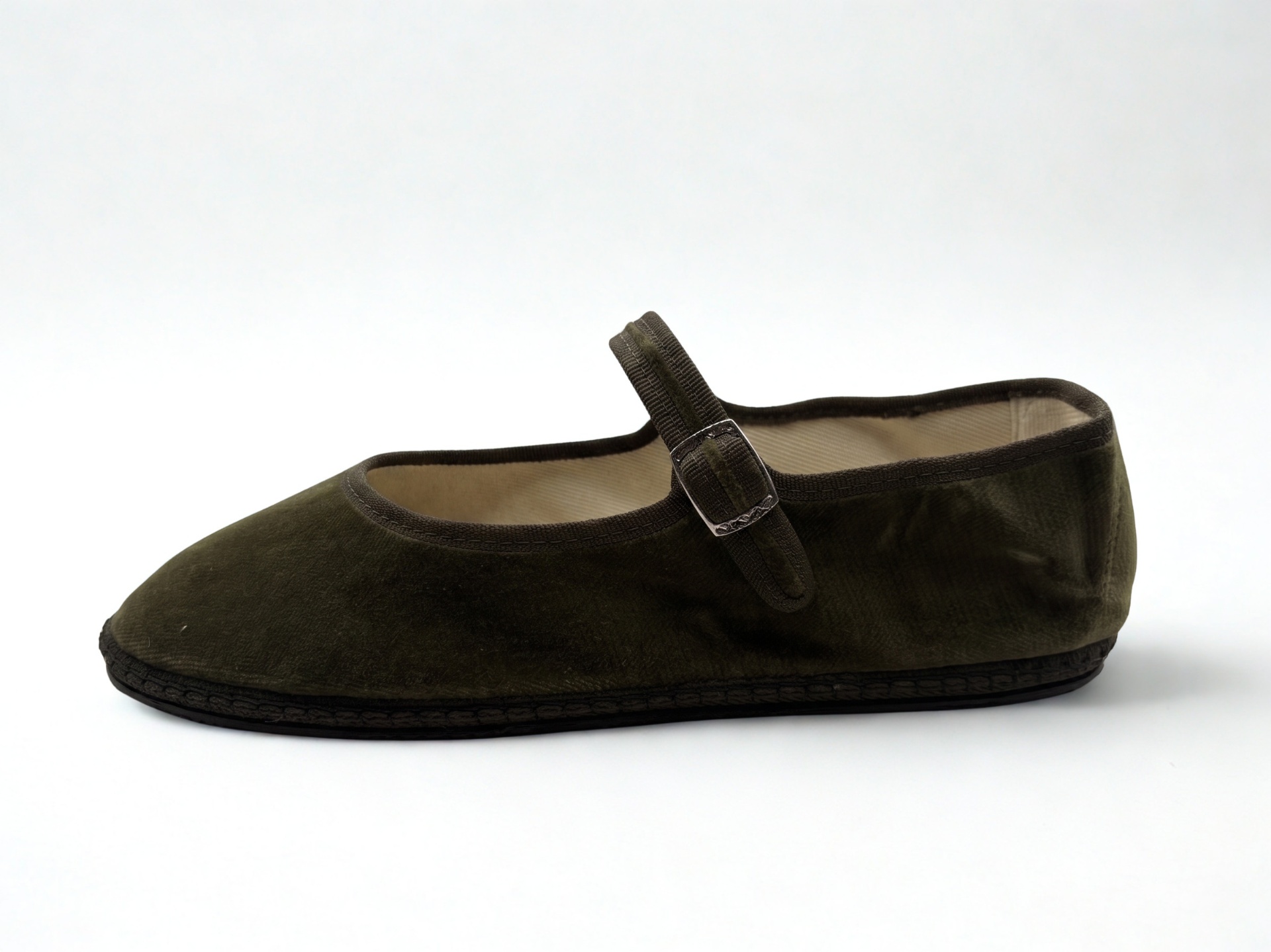 Oliva — view 4